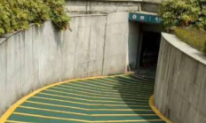 无振动止滑坡道的防滑性怎么样？它的抗老性好吗？